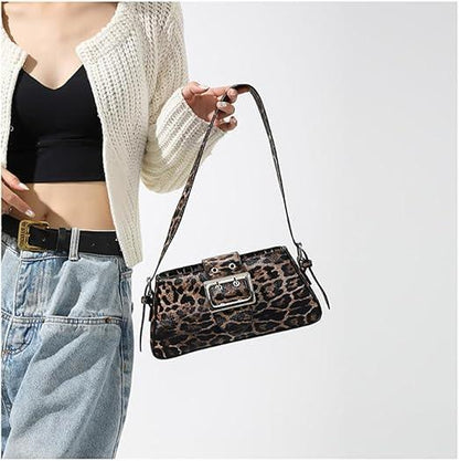 Leopard Underarm Bag – Bold, Trendy & Stylish - TIMESQURE