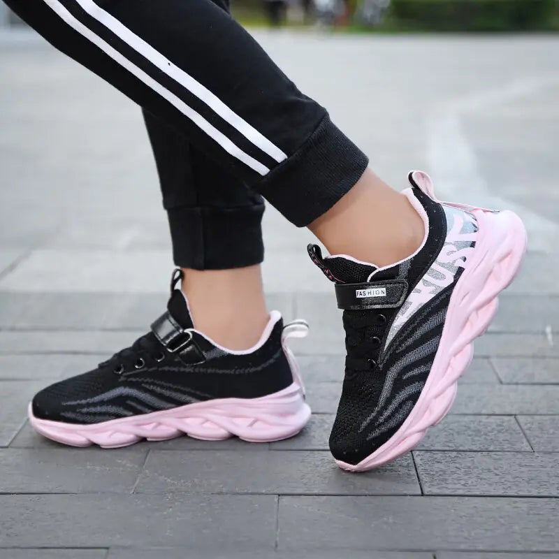 Lace-Up Girls Breathable Running Shoes - TIMESQURE