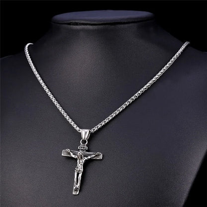 Gold Cross Chain Necklace: Luxury Fashion Accessory - TIMESQURE