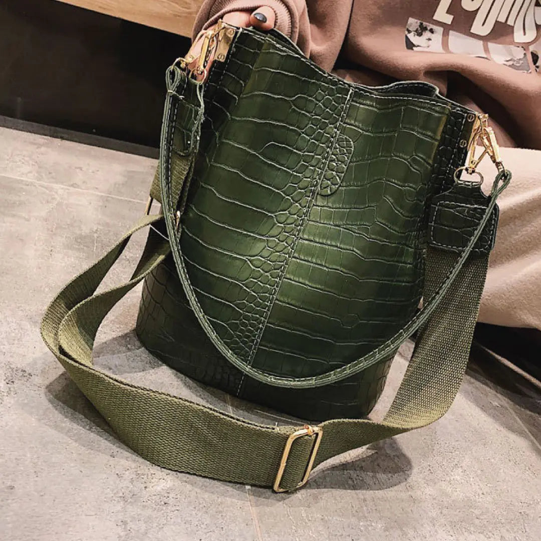 Blake Shoulder Bag -Olive Croc - TIMESQURE